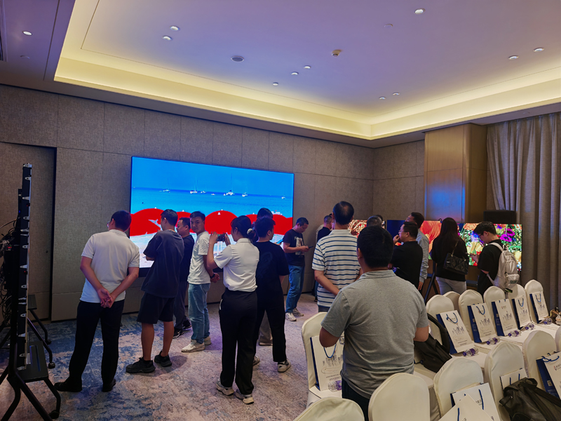 68ff13ed49060.jpg 12.jpg